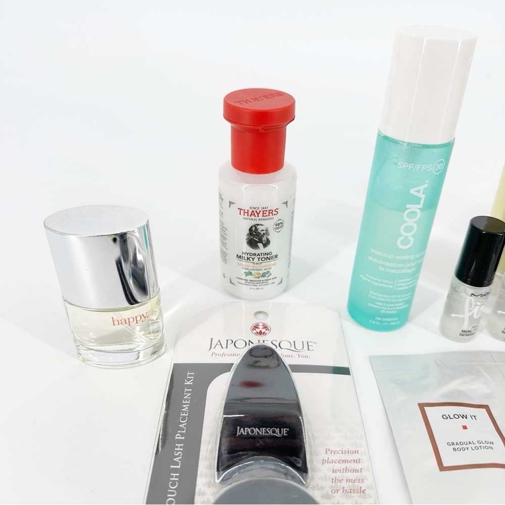 Beauty Bundle Assortment - Picture 6 of 9